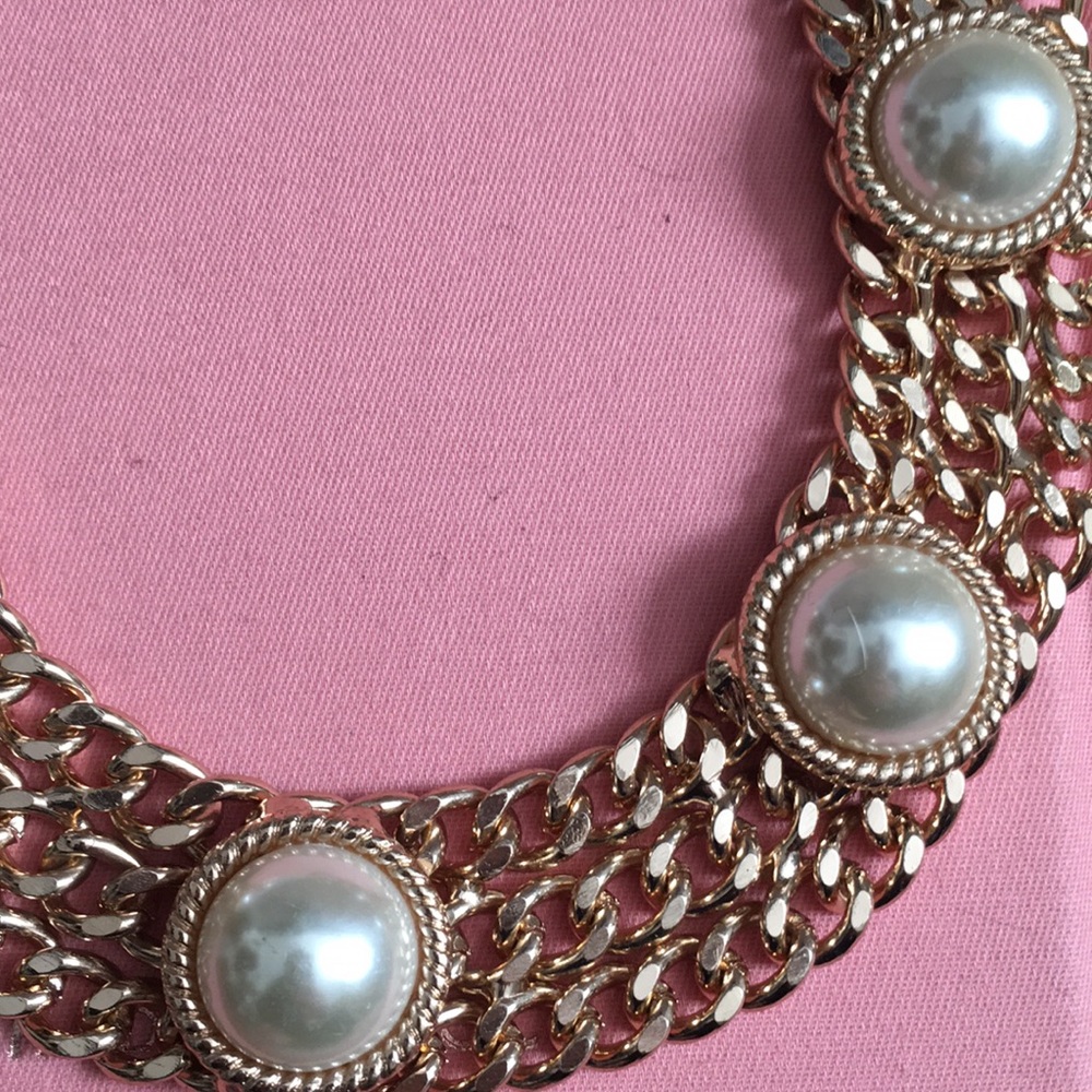 Statement Choker - Picture 2 of 2